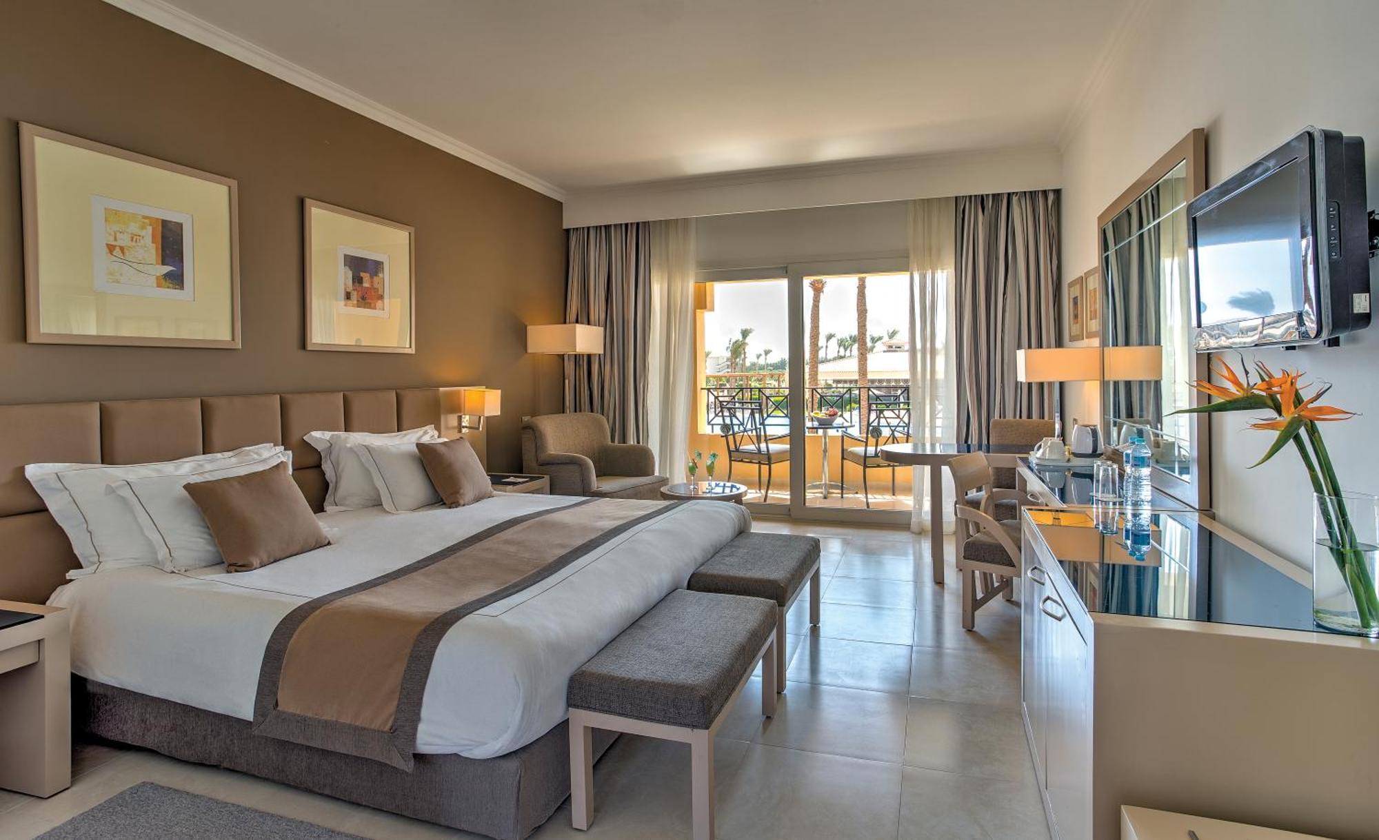 Premium Deluxe Room,1551138715:JPEG