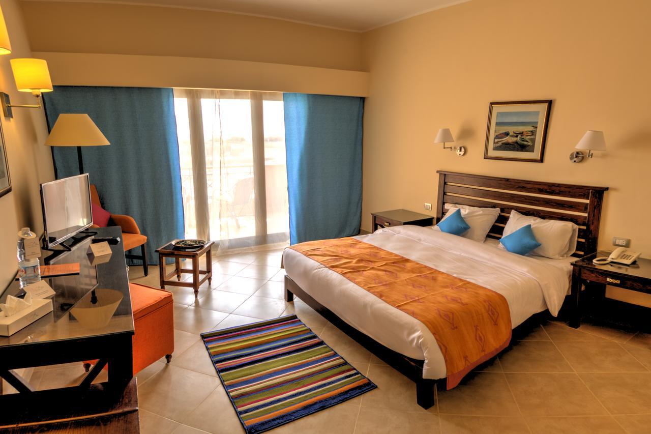 Superior Double or Twin Room,506885034:JPEG