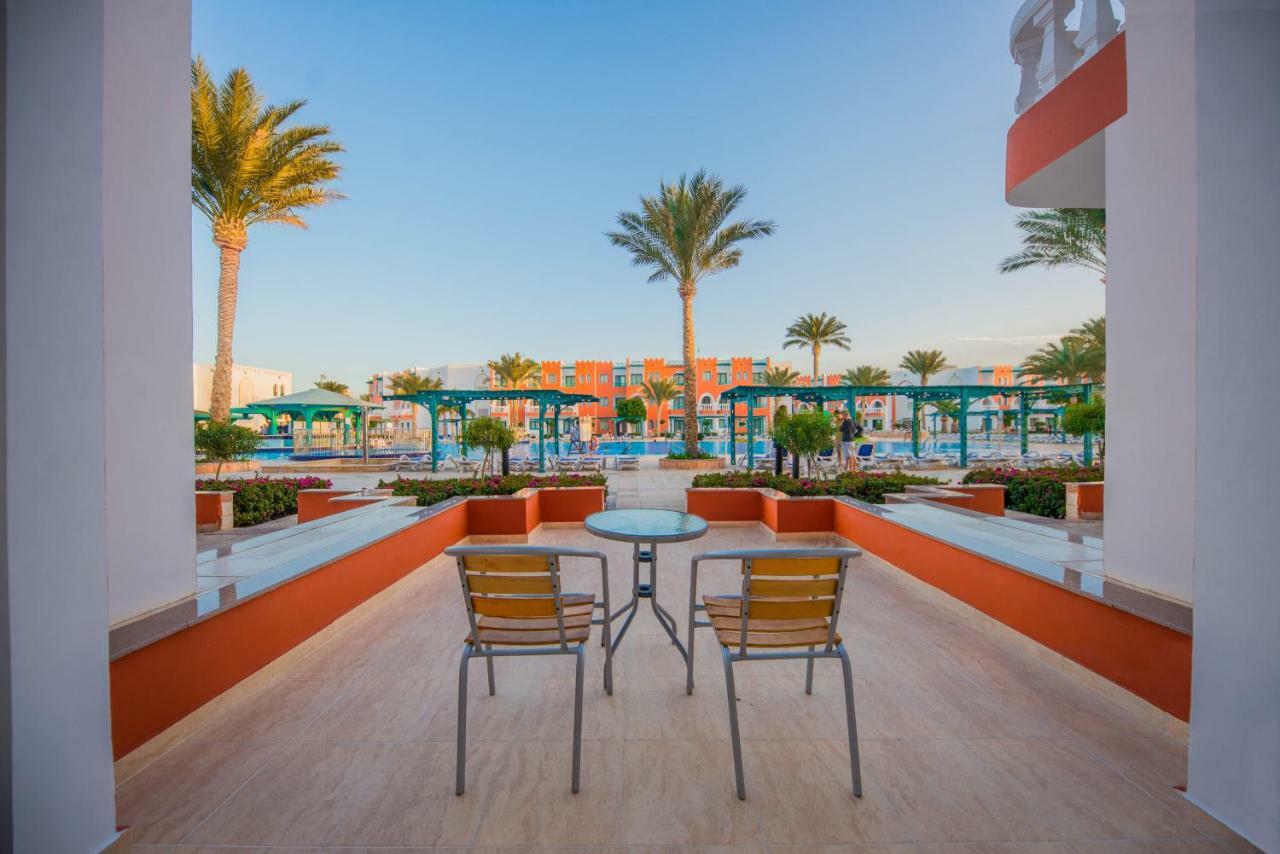 Standard Room Garden or Pool view - Egyptian and Residents only